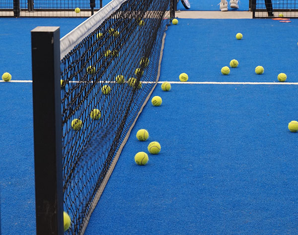 postes de red y red de juego para padel - Mito Padel